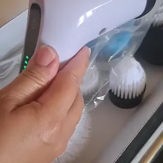 Esfregão elétrico 9 em 1